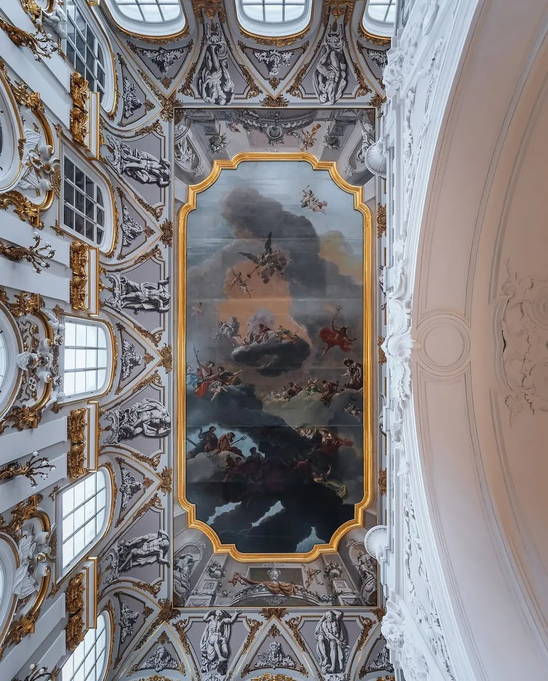 St. Petersburg Rusya'dan Freskli Bir İç Mimari-2
