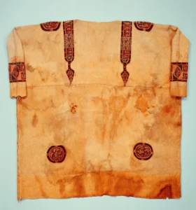 Zengin Dekorlu, Yün Goblen Dokuma Tunik - Mısır - MÖ. 660 (metmuseum)